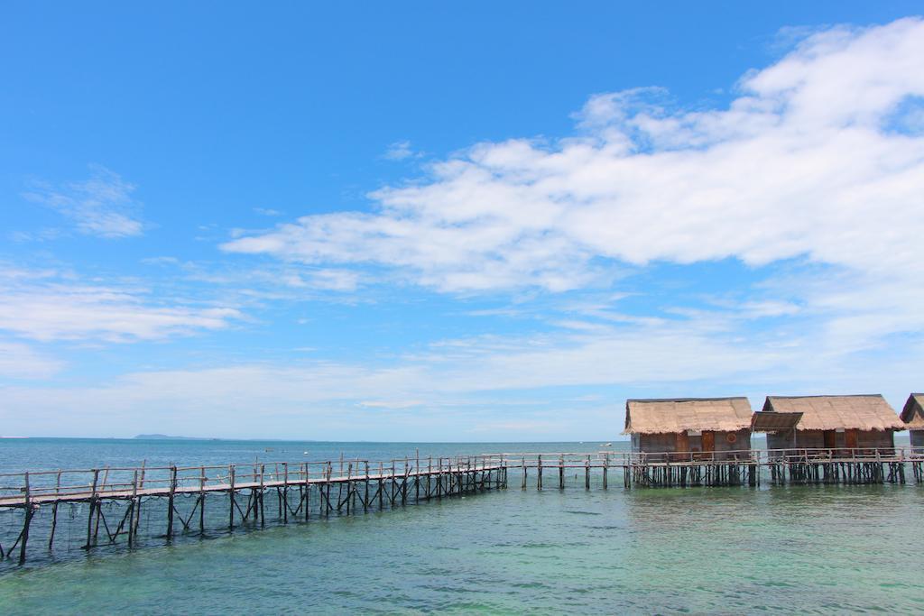 Bintan Laguna Restaurant And Resort Teluk Bakau Buitenkant foto