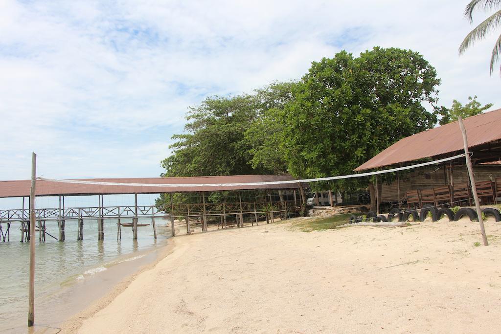 Bintan Laguna Restaurant And Resort Teluk Bakau Buitenkant foto