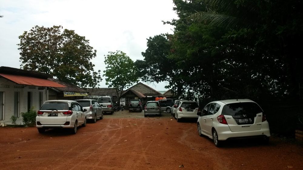 Bintan Laguna Restaurant And Resort Teluk Bakau Buitenkant foto